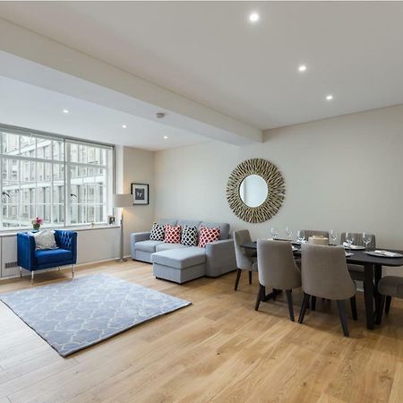 Urban Chic - Exeter Street Apartment London Ngoại thất bức ảnh
