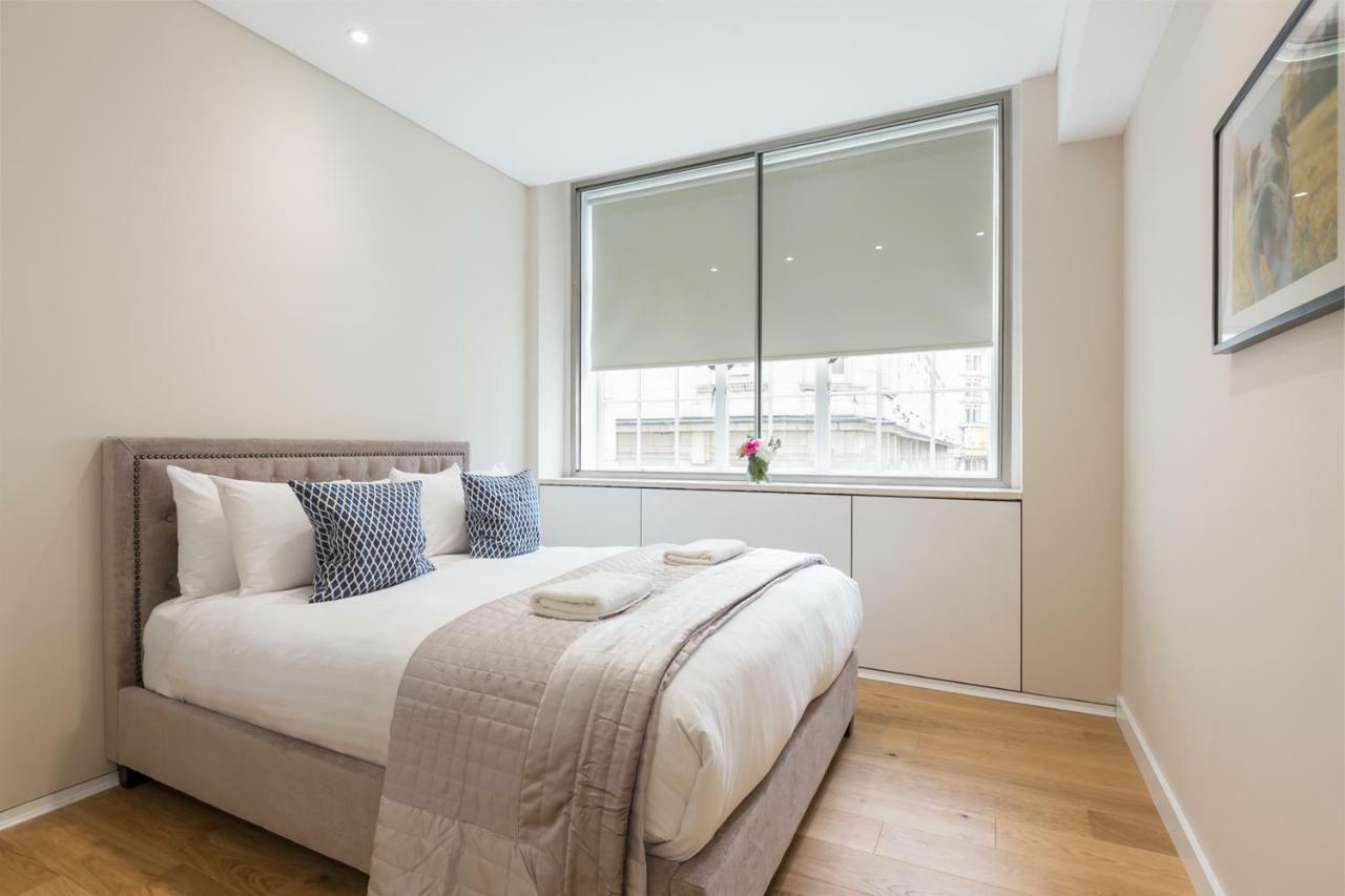 Urban Chic - Exeter Street Apartment London Ngoại thất bức ảnh