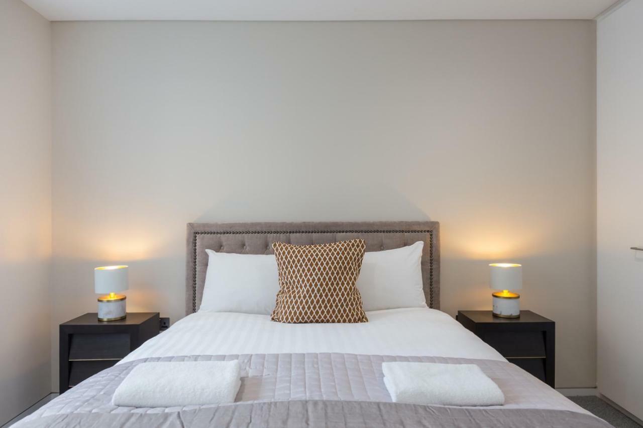 Urban Chic - Exeter Street Apartment London Ngoại thất bức ảnh